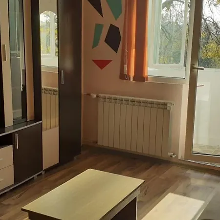 Apartment Giulia House Bucharest